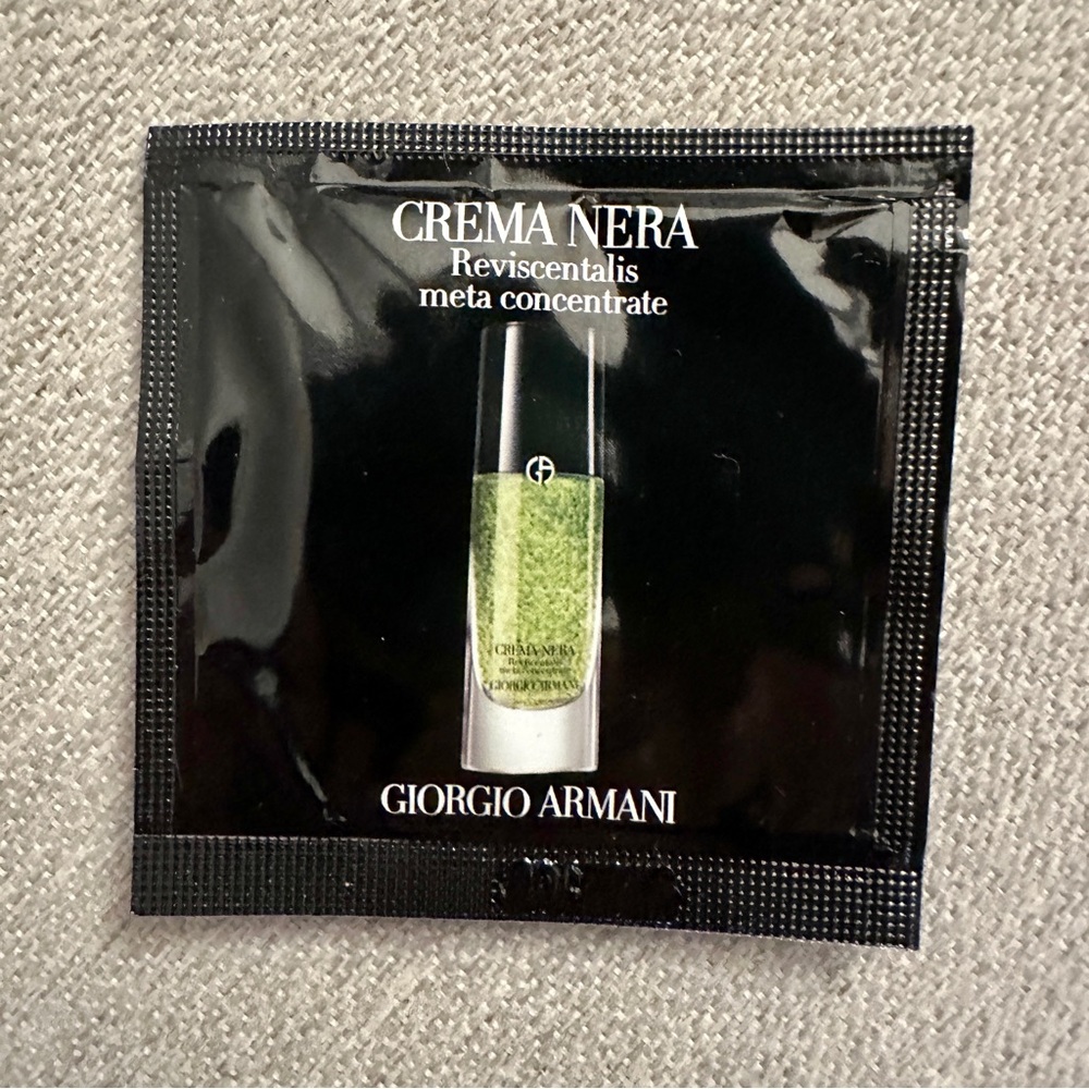 Giorgio Armani Men's Skincare Samples - Picture 2 of 7